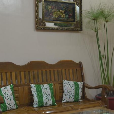 Sunflower Royal Pensionne Bed & Breakfast Puerto Princesa Exterior photo